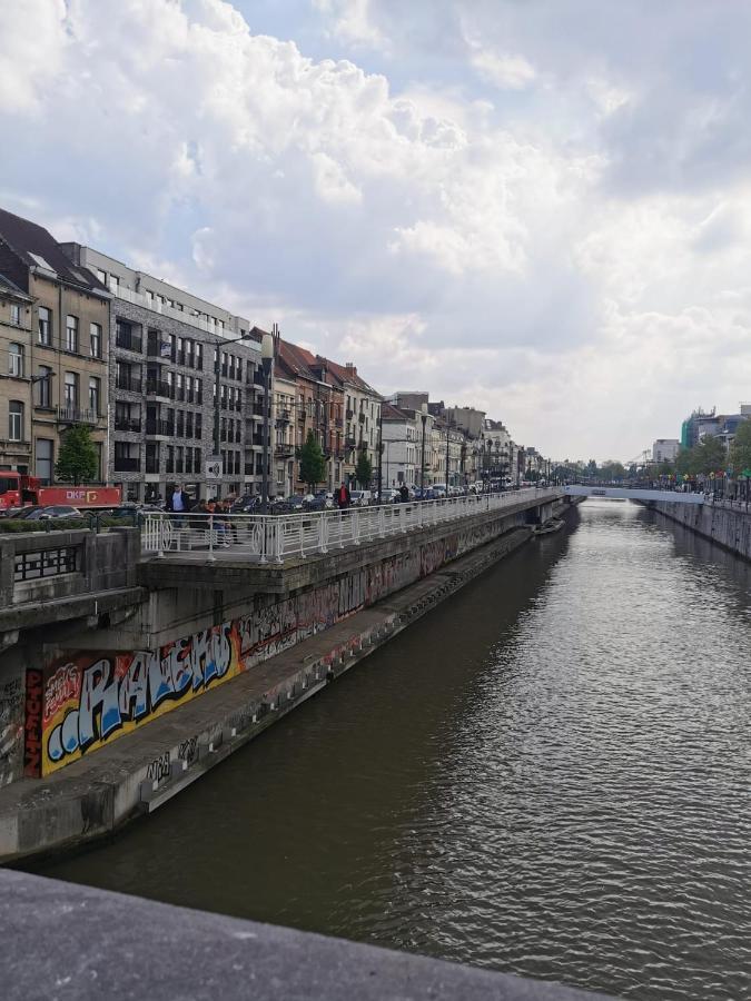 Charming Duplex On The Canal 브뤼셀 외부 사진
